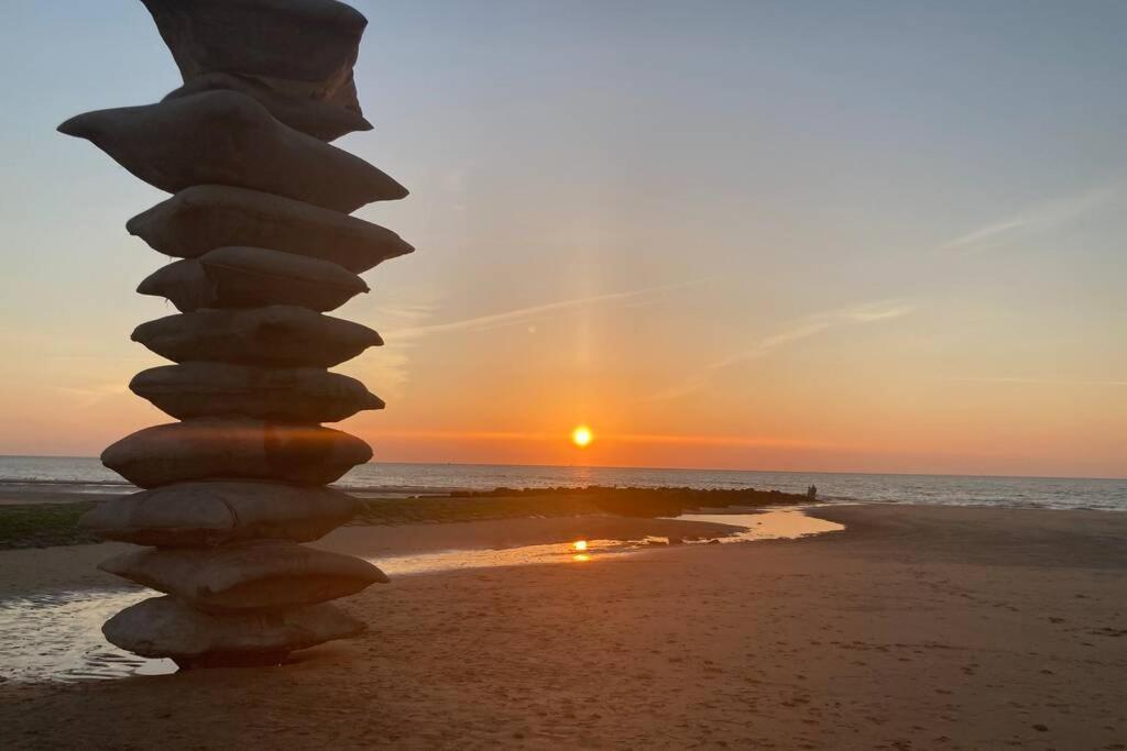 luxestudio - zeezicht - groot terras - zwembad Oostende Buitenkant foto