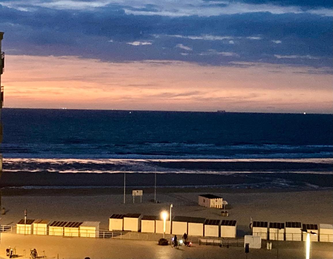luxestudio - zeezicht - groot terras - zwembad Oostende Buitenkant foto